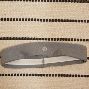 Lululemon headband, like new